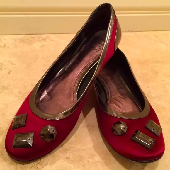 BURBERRY Designer Red Satin Leather Gems Ballet Flats Italy!!! - Picture 2 of 12